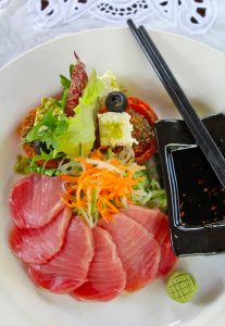 yellow fin tuna sashimi